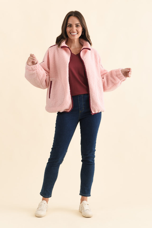Aubrey Pink Fleece Jacket,Brunette model,alt text|model:MJ image 6