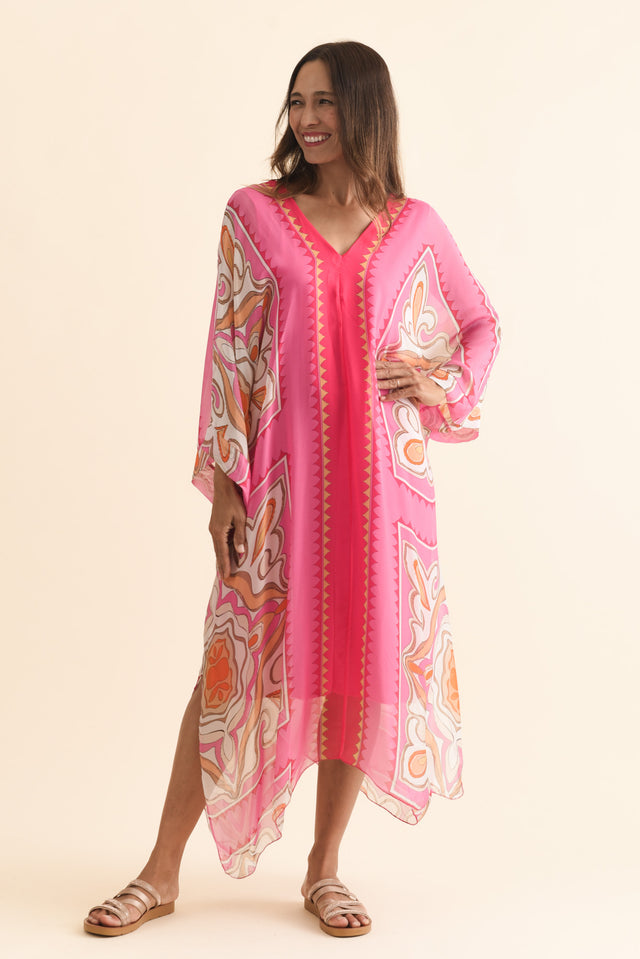 alt text|model:Cara image 7