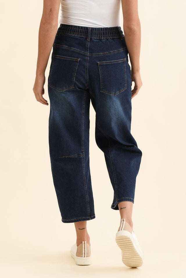 BB Barrel Dark Blue Jeans,Back,Brunette model,alt text|model:Brontie image 6