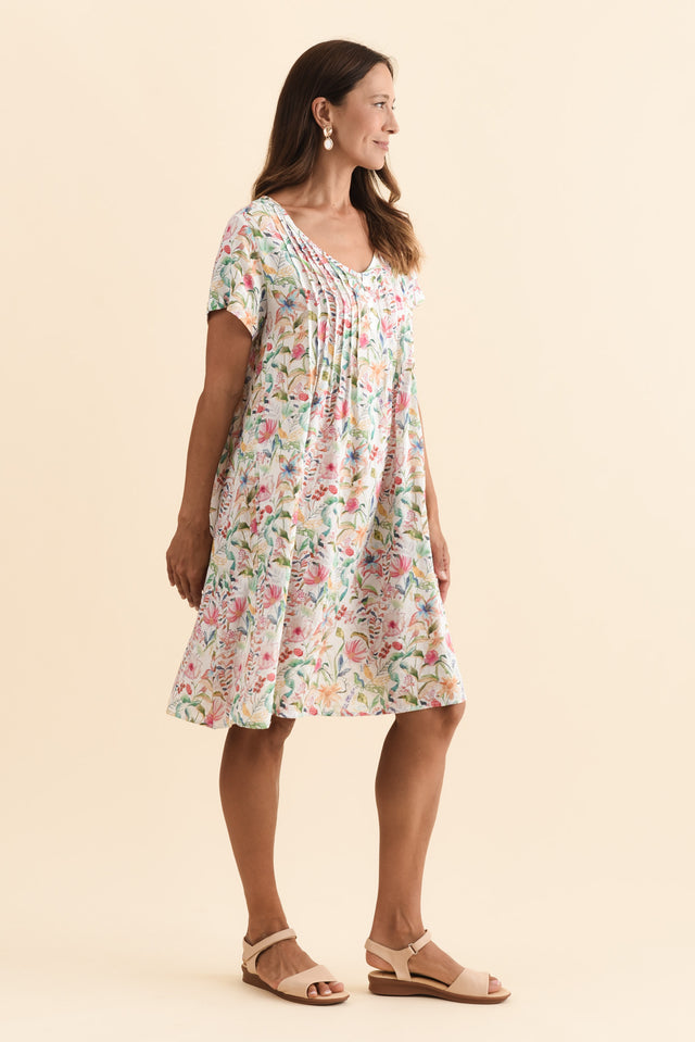 Barry Pink Floral Cotton Button Dress,Brunette model,alt text|model:Cara image 5