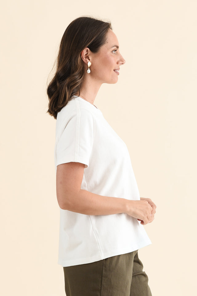 Base White Cotton Tee,Side,Brunette model,alt text|model:MJ image 3