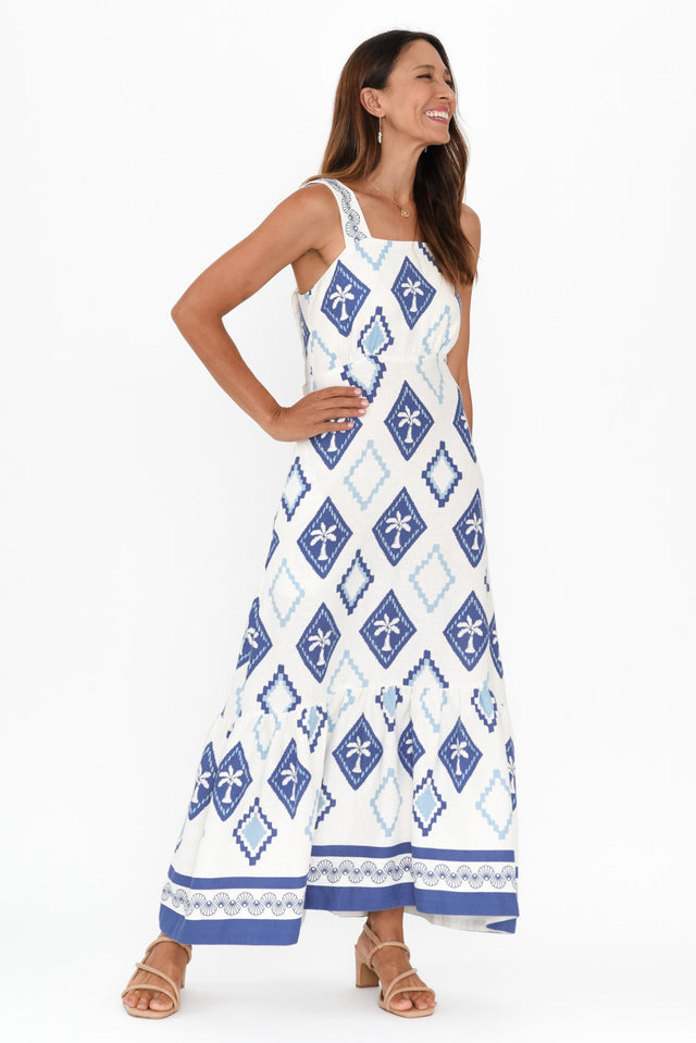 Bateau Blue Palm Linen Dress,Brunette model,alt text|model:Cara image 7
