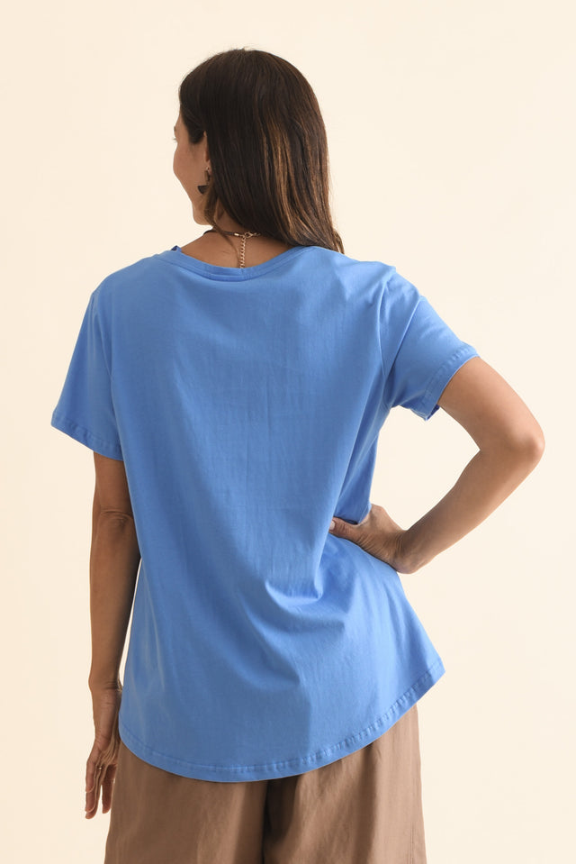 alt text|model:Cara image 5