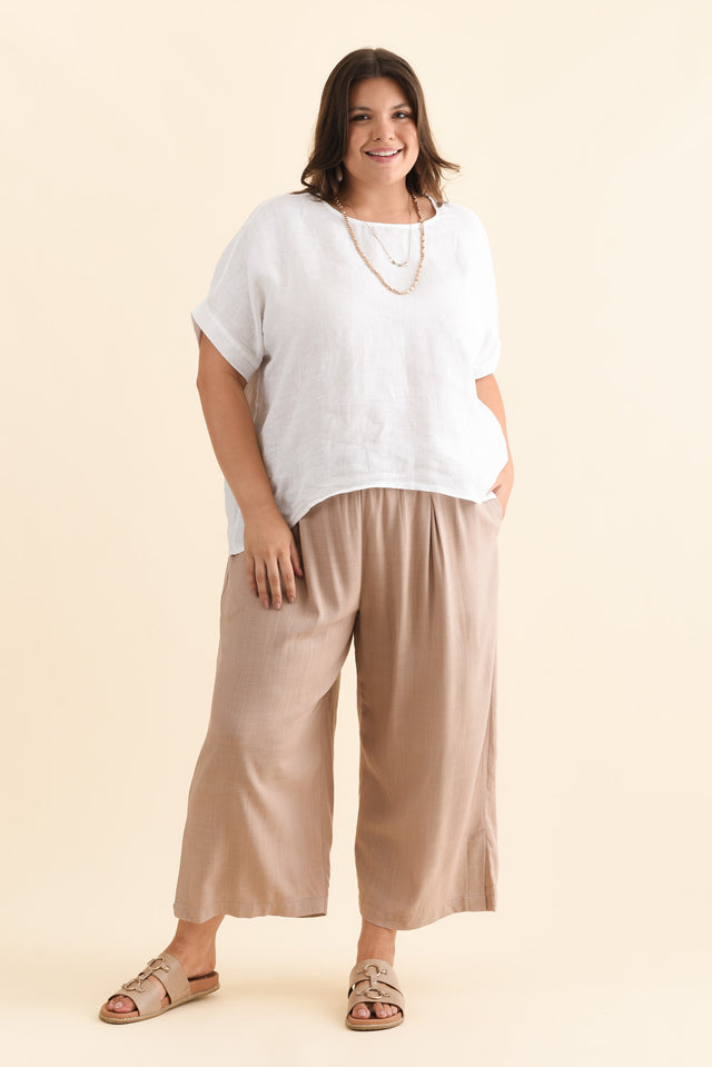 alt text|model:Gabby image 9