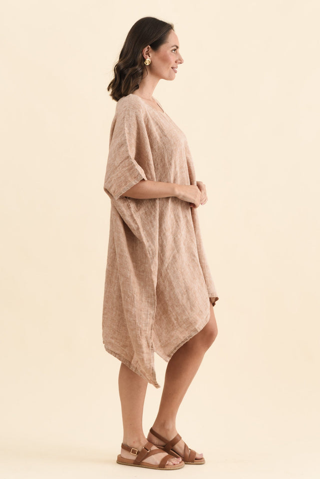 Belize Rust Linen Kaftan,Side,Brunette model,alt text|model:MJ image 4