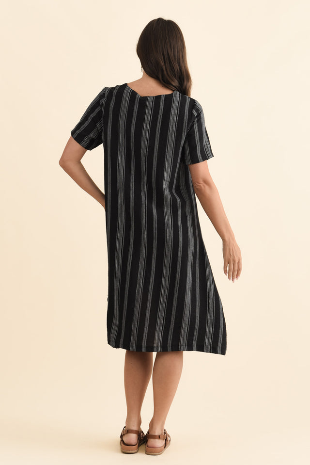 Bexley Black Stripe Pocket Dress,Brunette model,alt text|model:MJ image 5