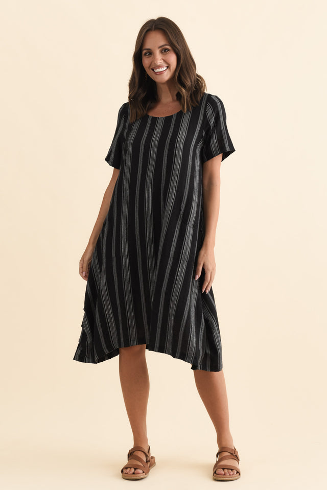 Bexley Black Stripe Pocket Dress,Brunette model,alt text|model:MJ image 7