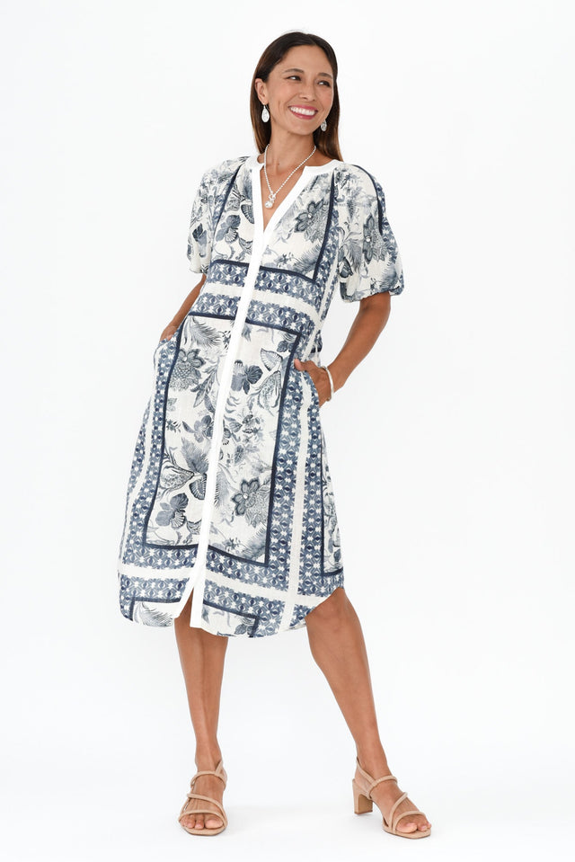 Bijou Ink Floral Linen Blend Dress,Brunette model,alt text|model:Cara image 8