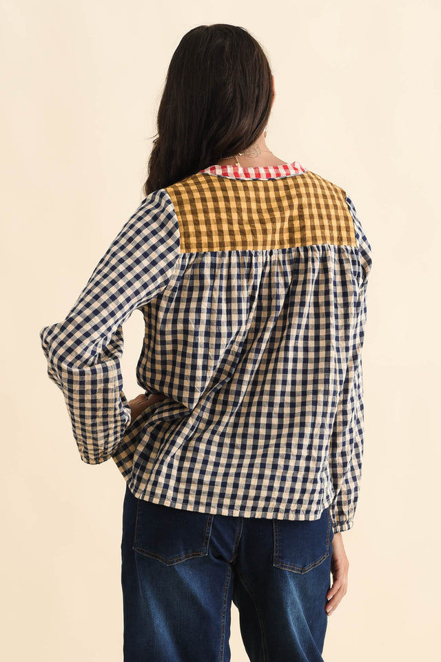 Billie Navy Check Cotton Top,Brunette model,alt text|model:Brontie image 5