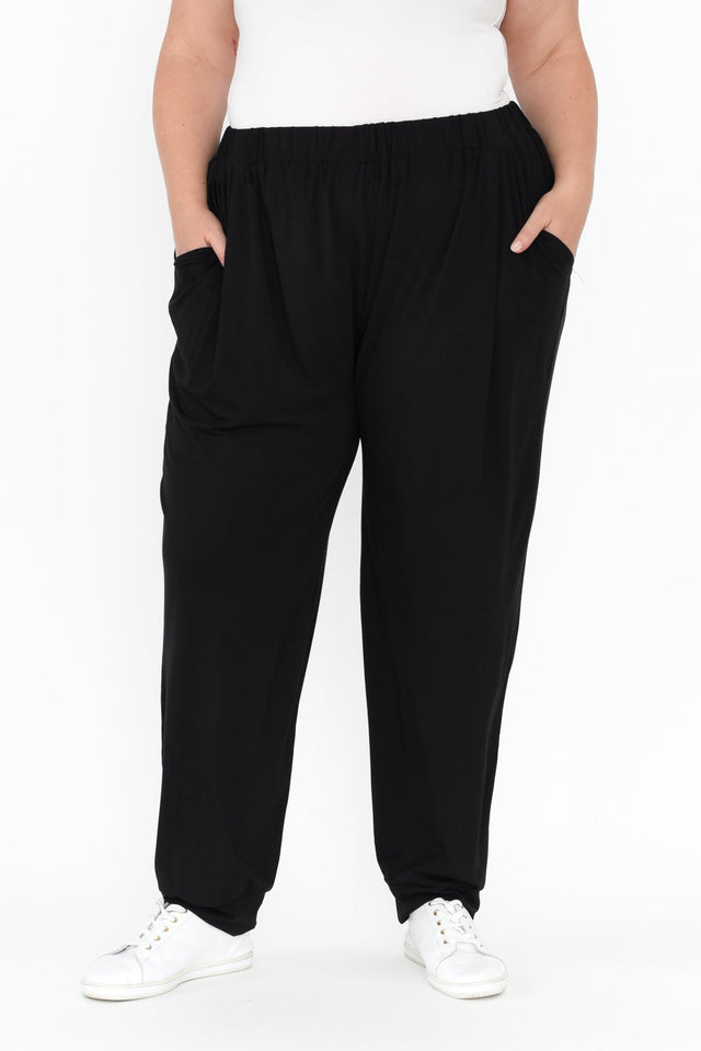 Black Bamboo Everyday Pants,Blonde model,plus-size,curve-basics,curve-bottoms,plus-size-Pants,plus-size-basic-bottoms,alt text|model:Caitlin image 12