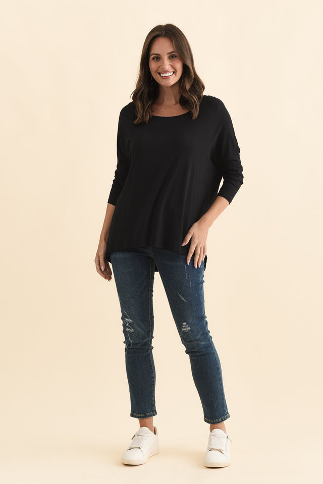 Black Milan 3/4 Sleeve Top,Brunette model,alt text|model:MJ image 8