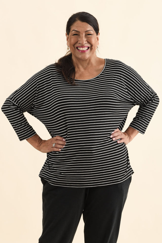 Black Stripe Milan 3/4 Sleeve Top,Brunette model,alt text|model:Pilita image 9
