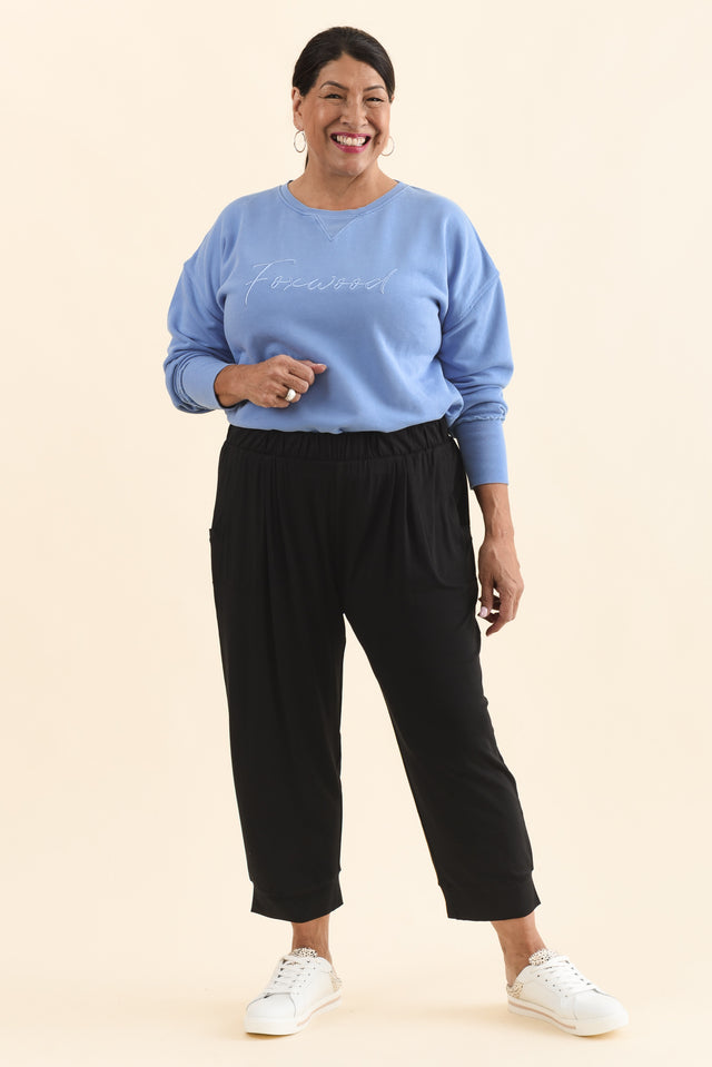 Black Tokyo Slouch Pants,Full Body,Brunette model,alt text|model:Pilita image 10