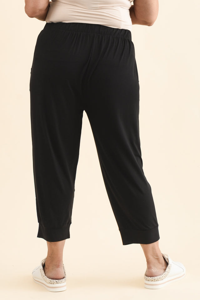 Black Tokyo Slouch Pants,Back,Brunette model,alt text|model:Pilita image 12