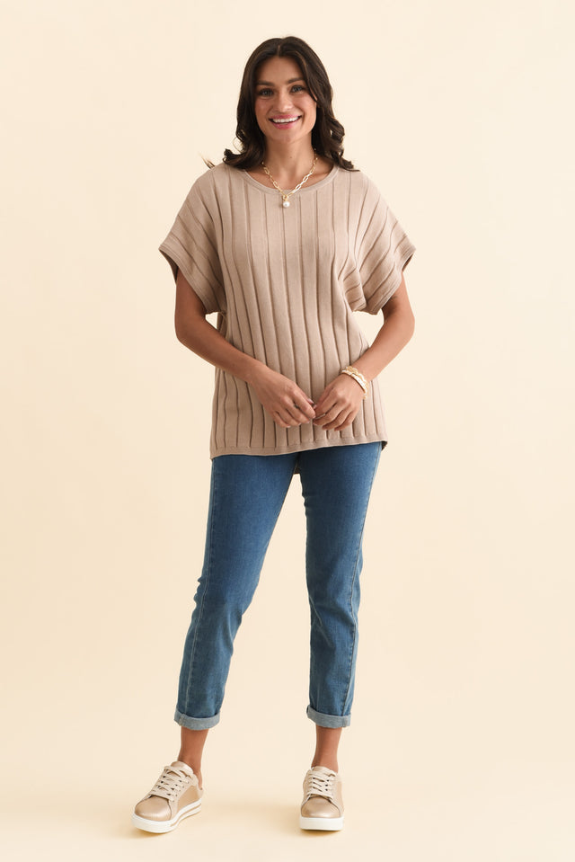 Blake Beige Cotton Linen Knit Top,Brunette model,alt text|model:Brontie image 7