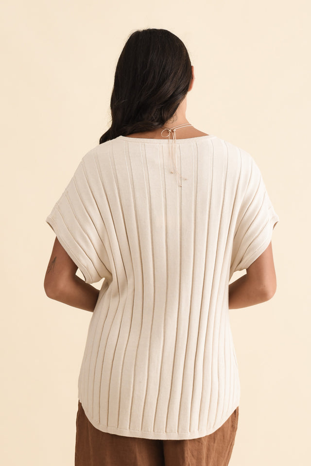 alt text|model:Brontie image 5