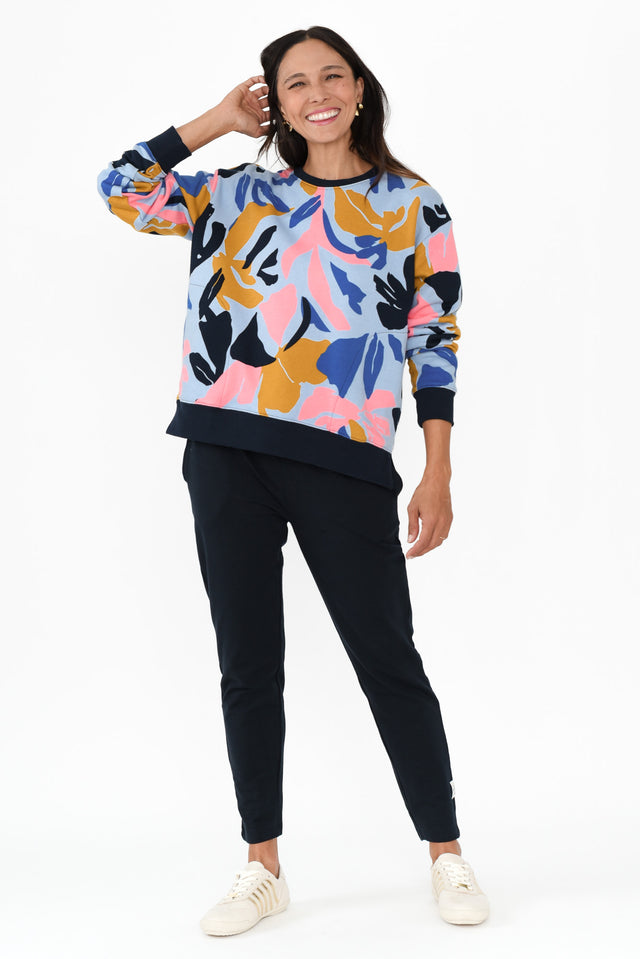 alt text|model:Cara image 8