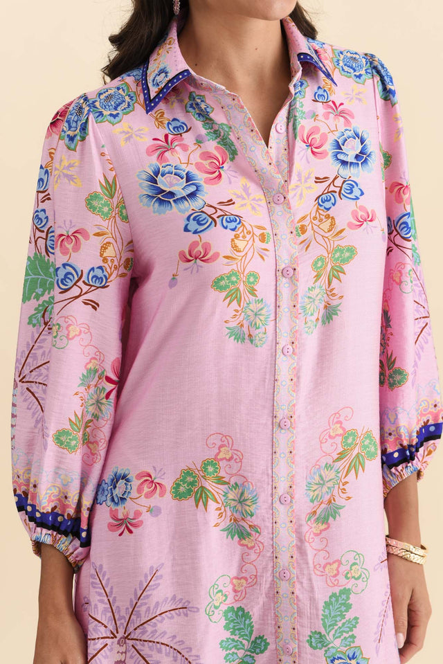 alt text|model:Brontie image 5