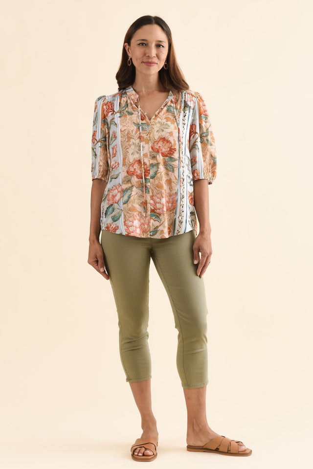 Boreen Orange Garden Button Top,Full Body,Brunette model,alt text|model:Cara image 6