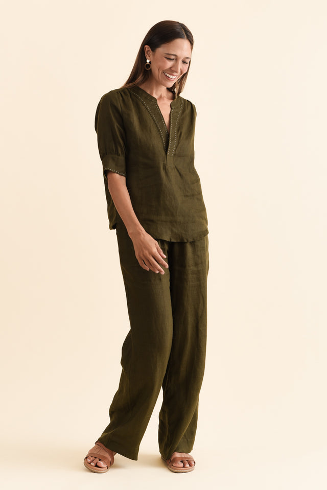 alt text|model:Cara image 7