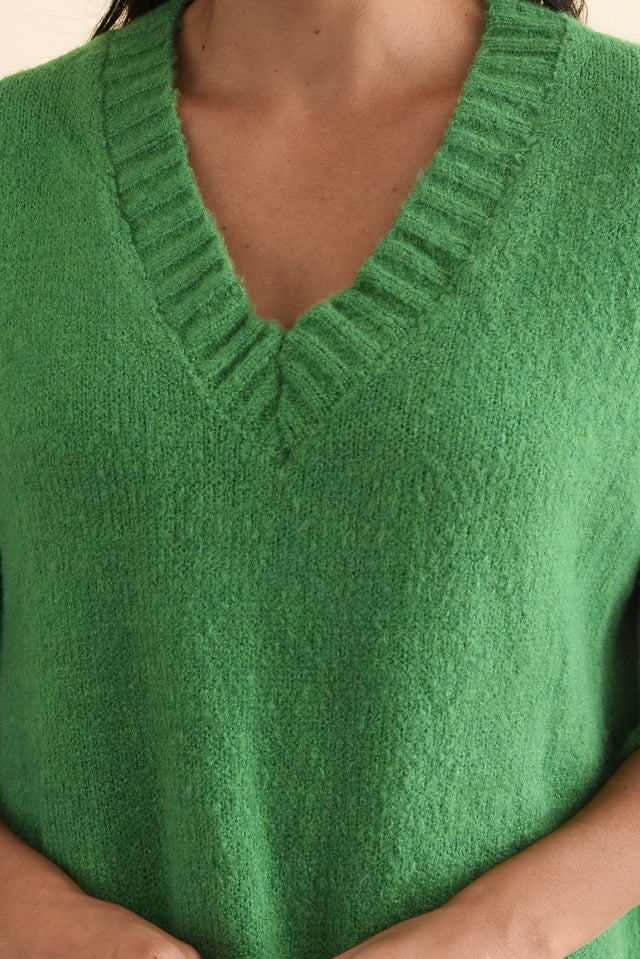 Brilla Green V Neck Jumper,Brunette model,alt text|model:Brontie image 6