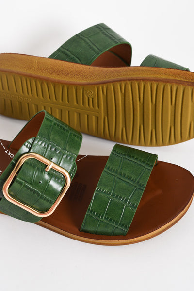 Briti Emerald Buckle Slide