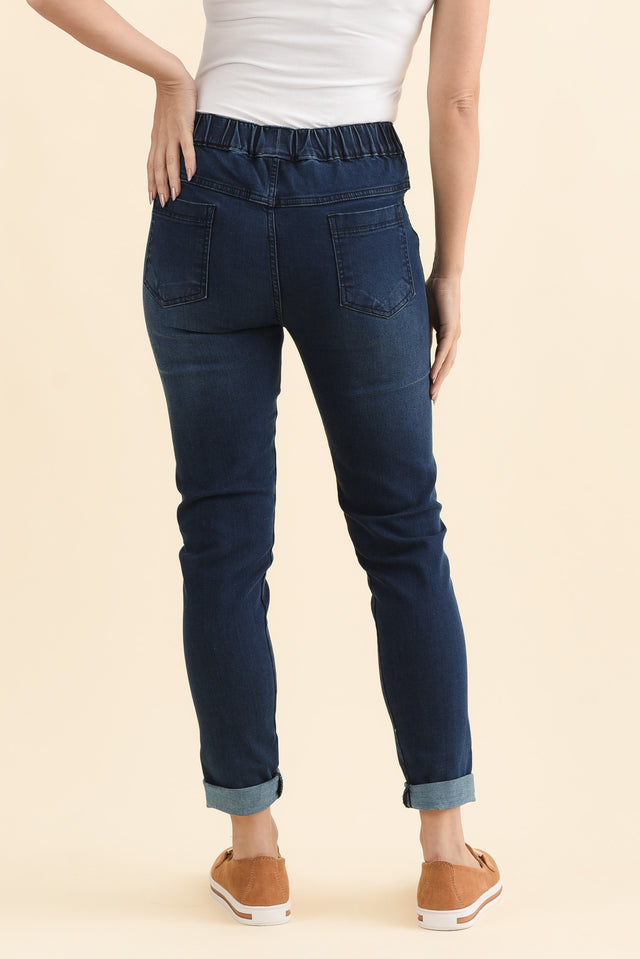 alt text|model:MJ image 4