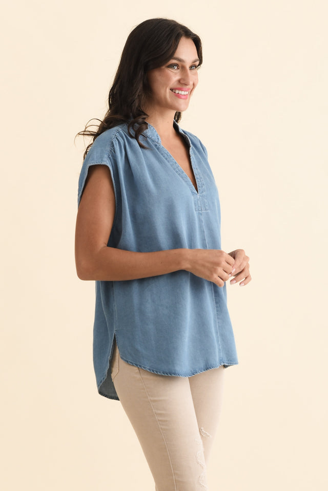 Burwood Blue Tencel Top,Brunette model,alt text|model:Brontie image 4