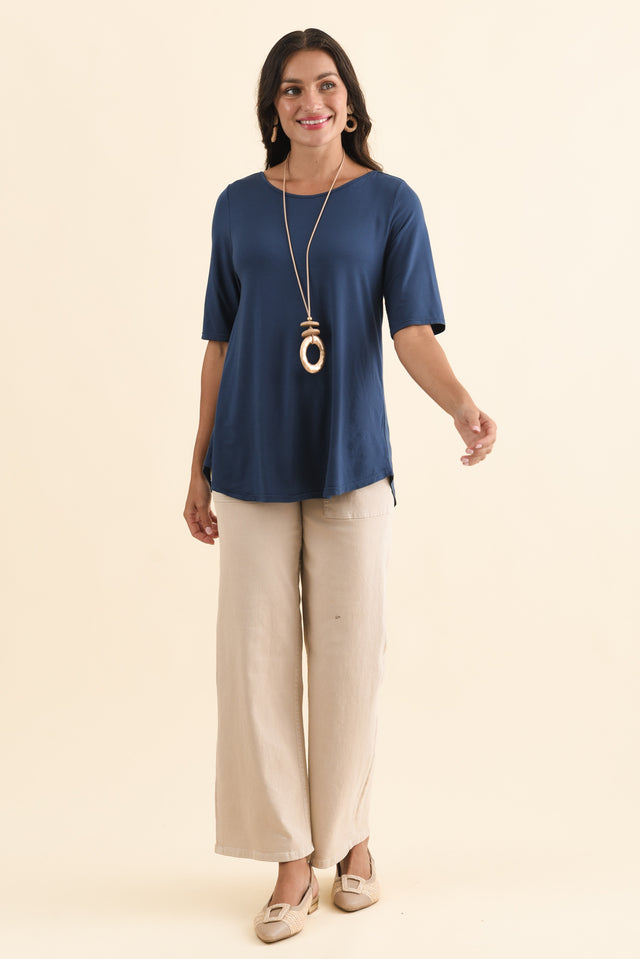 alt text|model:Brontie image 6