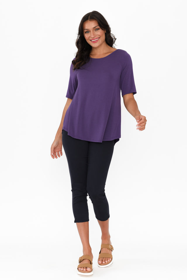 alt text|model:Brontie image 7