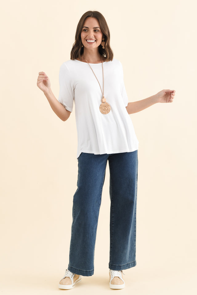 Buttery White Half Sleeve Top,Brunette model,alt text|model:MJ image 7