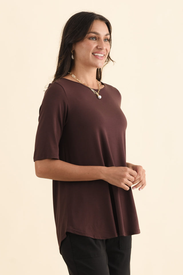Buttery Wine Half Sleeve Top,Brunette model,alt text|model:Brontie image 4