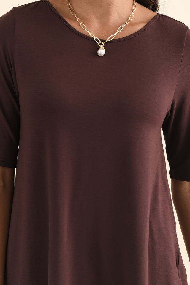 Buttery Wine Half Sleeve Top,Brunette model,alt text|model:Brontie image 6