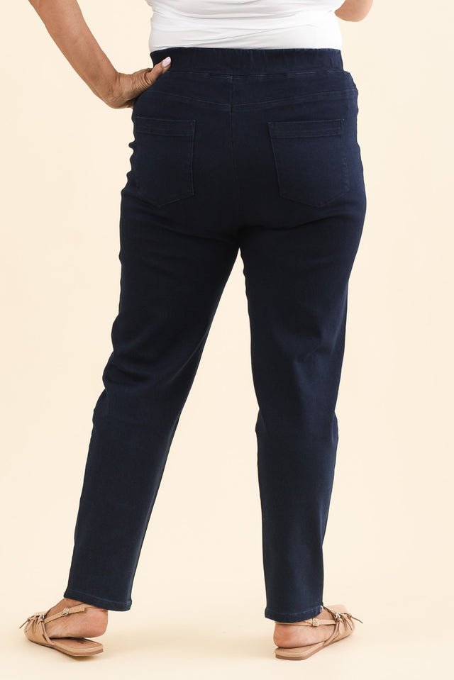 alt text|model:Pilita image 12