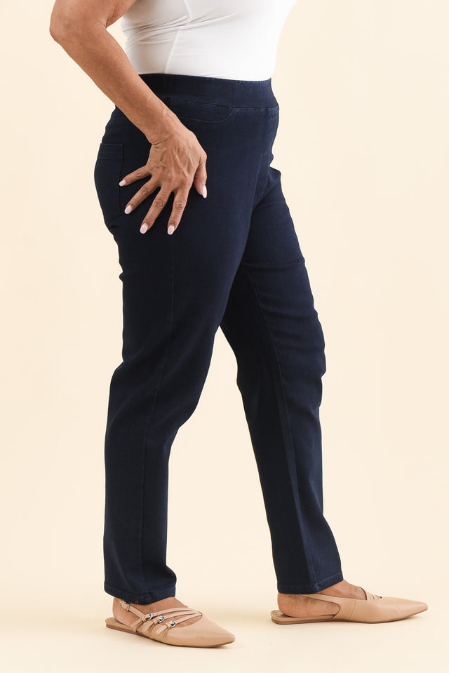 alt text|model:Pilita image 11