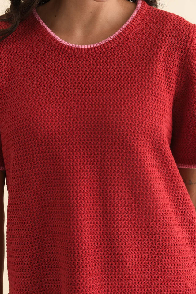 Camellia Red Cotton Knit Tee,Brunette model,alt text|model:Brontie image 6