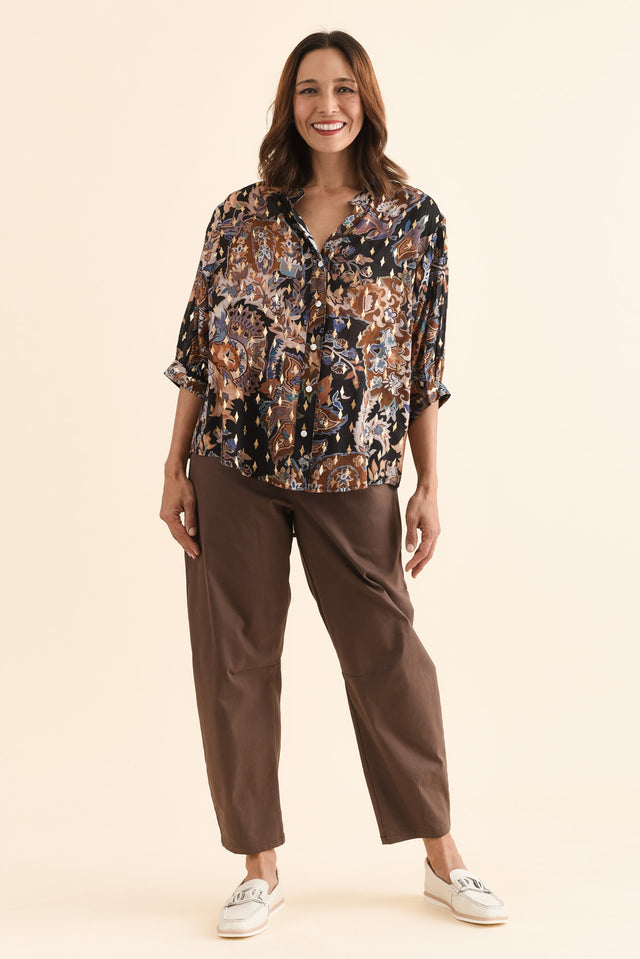 Carleen Navy Flower Foil Button Top,Full Body,Brunette model,alt text|model:Cara image 2