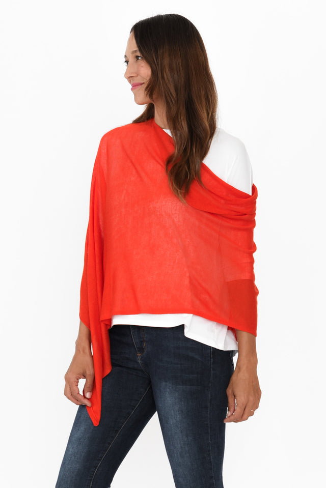 alt text|model:Cara image 5