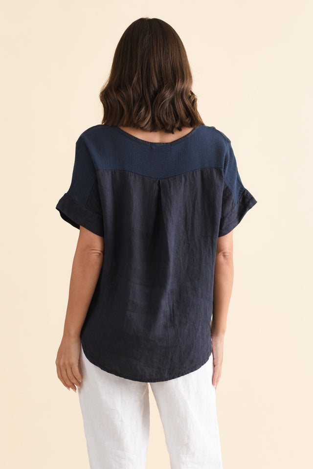 Casper Navy Linen Cotton Top,Brunette model,alt text|model:MJ image 5