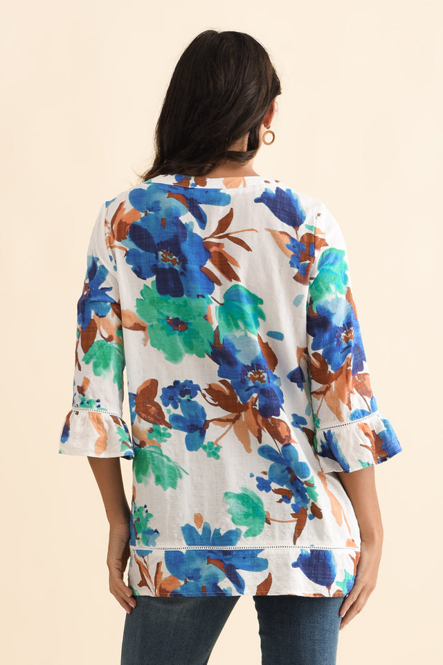 alt text|model:Brontie image 6