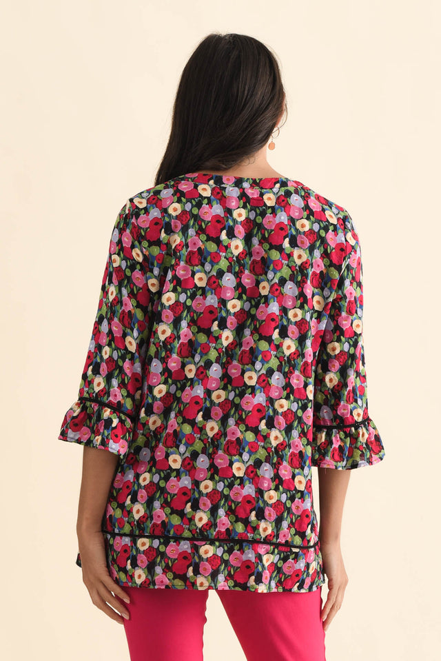 Cassidy Pink Poppy Cotton Sleeved Top,Brunette model,alt text|model:Brontie image 5