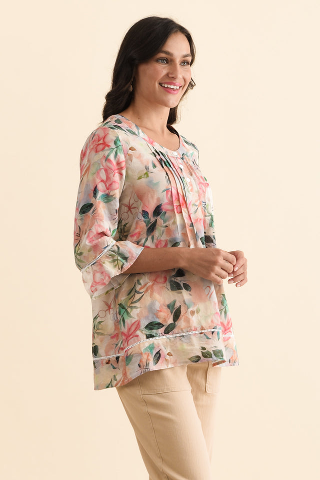Cassidy Pink Wildflower Cotton Sleeved Top,Brunette model,alt text|model:Brontie image 5