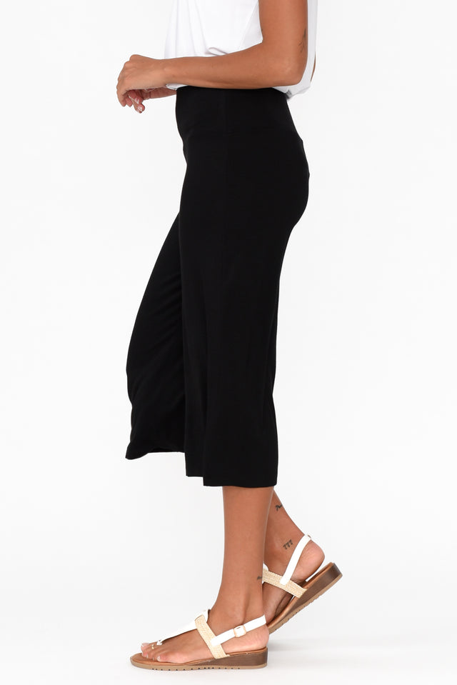 Cassie Black Bamboo Cropped Pants
