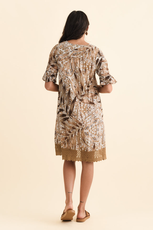 alt text|model:Brontie image 5