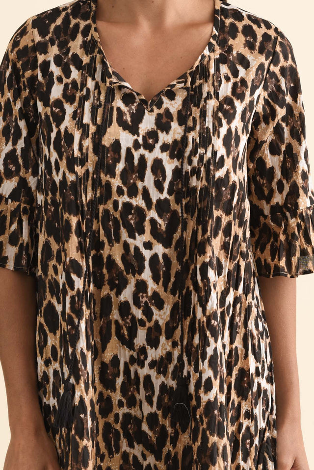 alt text|model:Brontie image 6