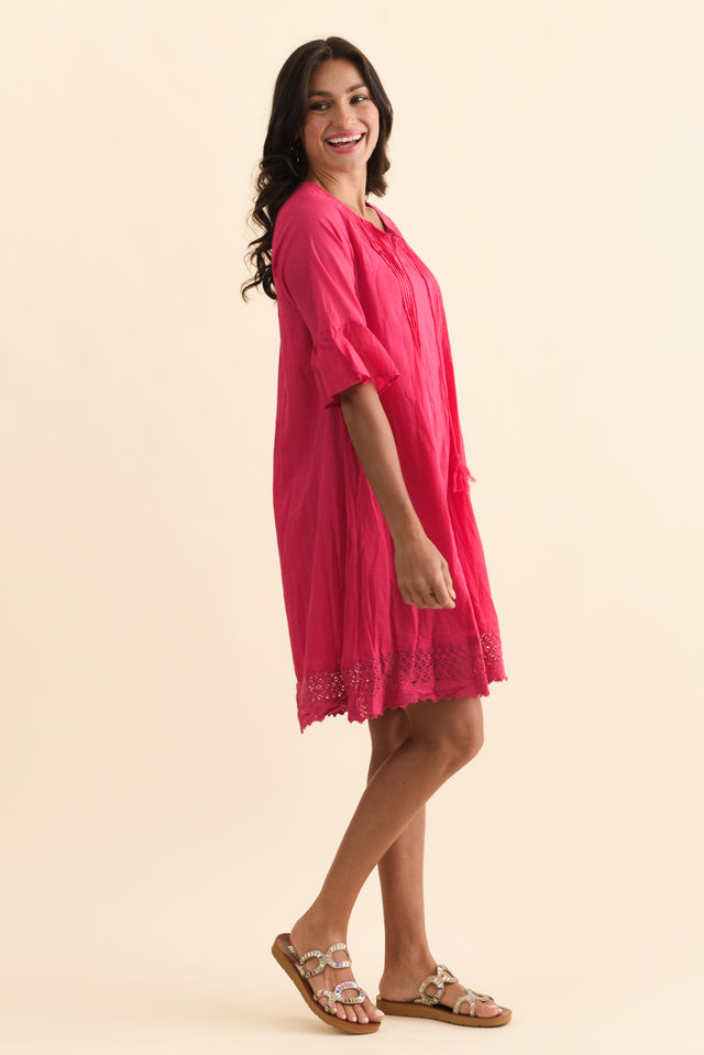 alt text|model:Brontie image 4