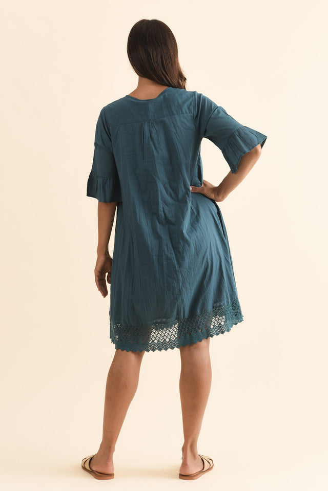 Cayman Teal Cotton Tunic Dress,Brunette model,alt text|model:Cara image 5