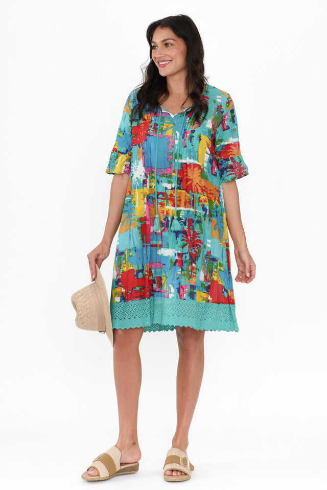 alt text|model:Brontie