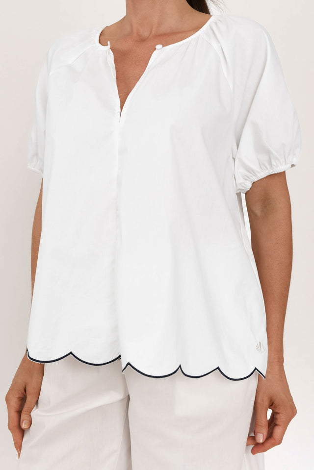 alt text|model:Elouise image 6