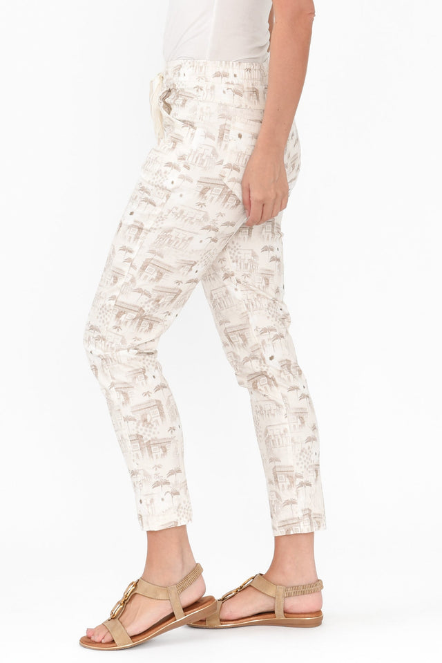 alt text|model:MJ image 4